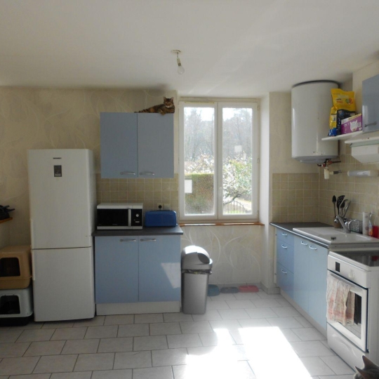  Annonces CHATILLON : Apartment | L'ARBRESLE (69210) | 42 m2 | 120 000 € 