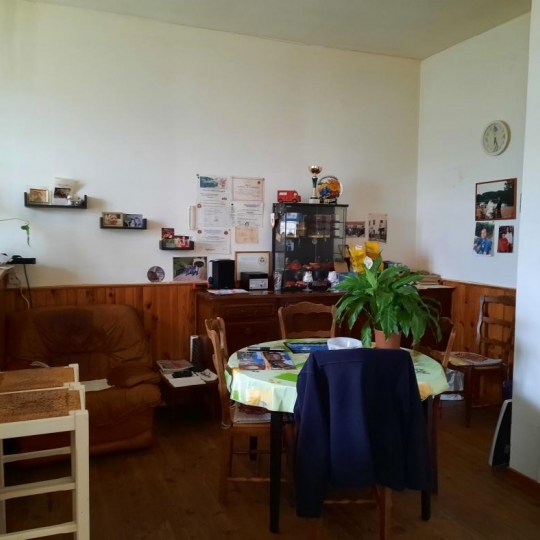  Annonces CHATILLON : Appartement | SAINT-PIERRE-LA-PALUD (69210) | 40 m2 | 101 000 € 