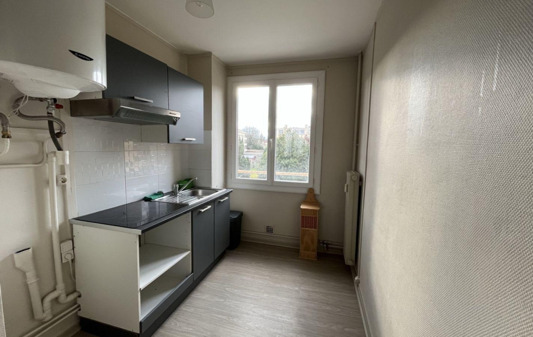 Annonces CHATILLON : Appartement | VILLEFRANCHE-SUR-SAONE (69400) | 57 m2 | 960 € 