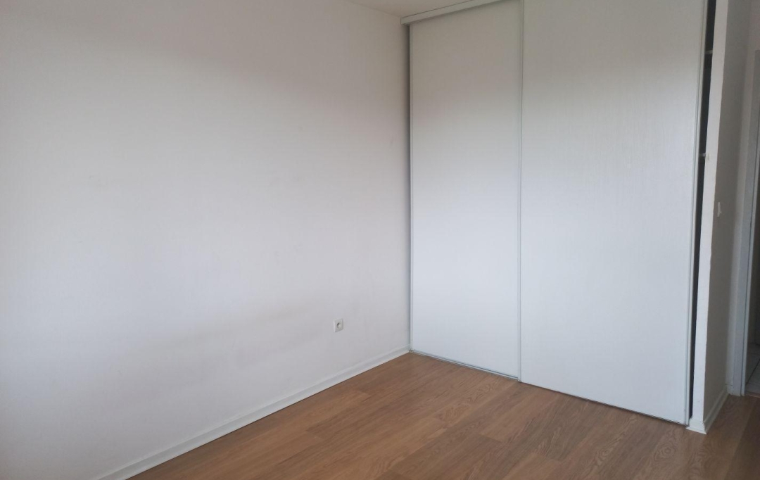 Annonces CHATILLON : Appartement | SAINT-PIERRE-LA-PALUD (69210) | 73 m2 | 860 € 